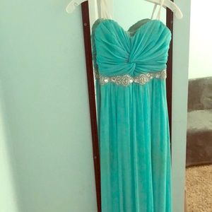 Full length formal dress (strapless)